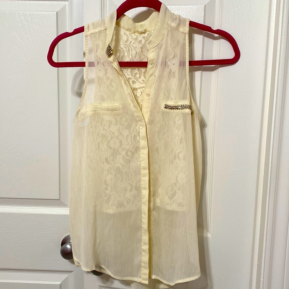 GUESS- Ivory Blouse- Size XS